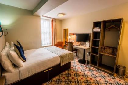 Cairn Hotel - image 7