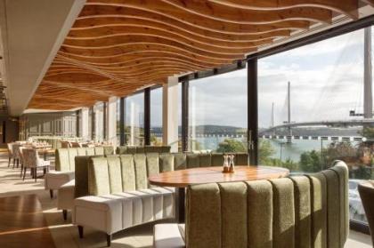DoubleTree by Hilton Edinburgh - Queensferry Crossing - image 2