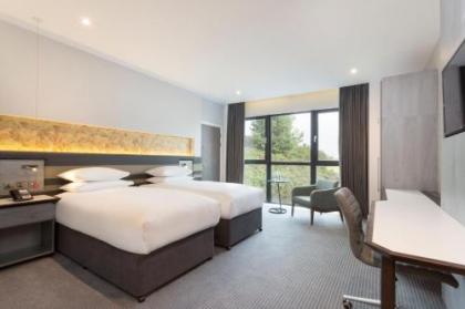 DoubleTree by Hilton Edinburgh - Queensferry Crossing - image 20