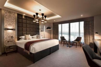 DoubleTree by Hilton Edinburgh - Queensferry Crossing - image 4