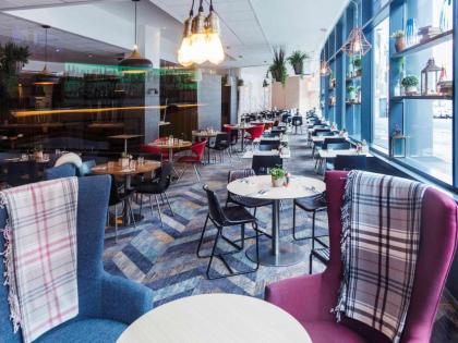 Novotel Edinburgh Centre Hotel - image 15