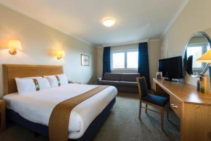 Holiday Inn Edinburgh - image 7