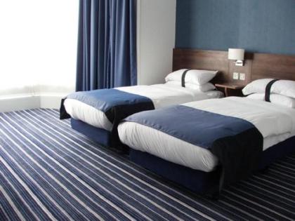 Piries Hotel - image 2