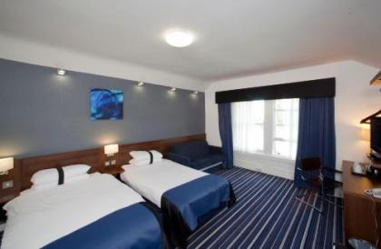 Piries Hotel - image 3