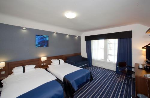 Piries Hotel - image 3