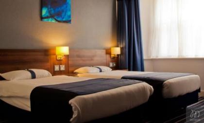 Piries Hotel - image 4