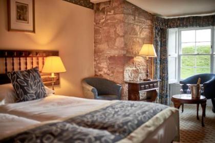 Dalhousie Castle Hotel - image 17