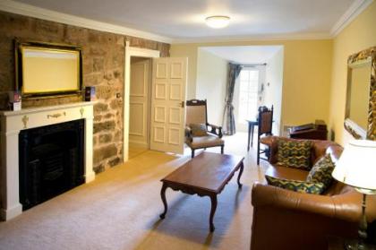 Dalhousie Castle Hotel - image 19