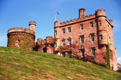 Dalhousie Castle Hotel - image 8