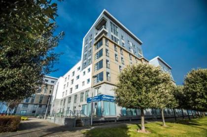 Ocean Apartments - image 1
