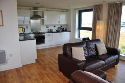 Ocean Apartments - image 16
