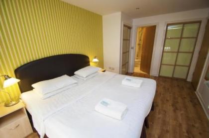 Ocean Apartments - image 3