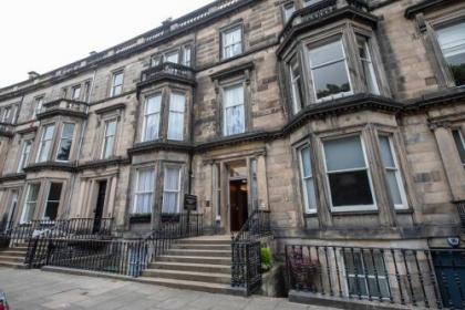 Grosvenor Suites - image 10