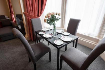 Grosvenor Suites - image 13