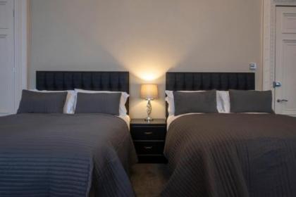 Grosvenor Suites - image 16