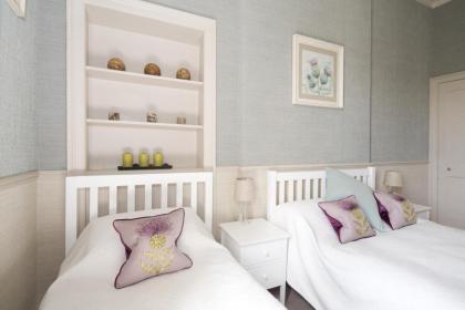 Sherwood Guest House - image 10