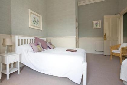 Sherwood Guest House - image 5