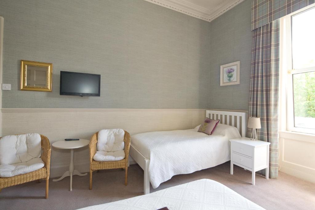 Sherwood Guest House - image 6