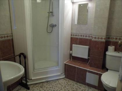 Averon Guest House - image 20