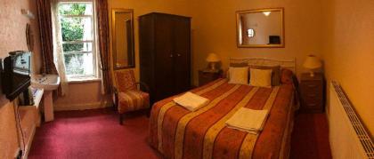 Averon Guest House - image 3