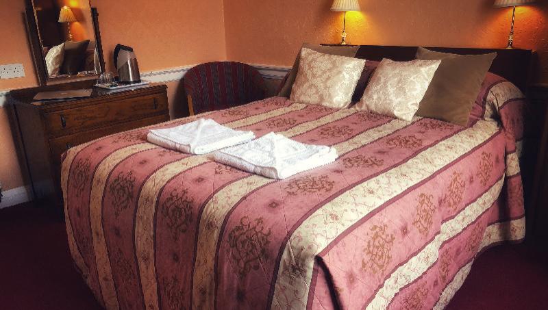 Averon Guest House - image 4