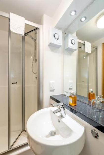 KM Apartments - image 16