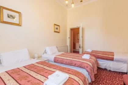 Menzies Guest House - image 12