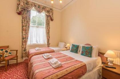 Menzies Guest House - image 2