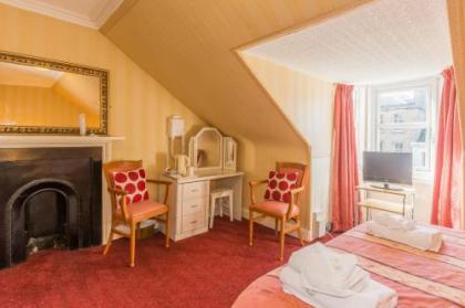 Menzies Guest House - image 4