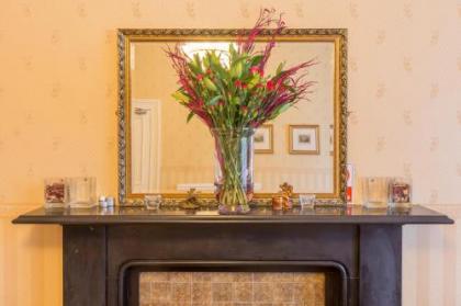 Menzies Guest House - image 7