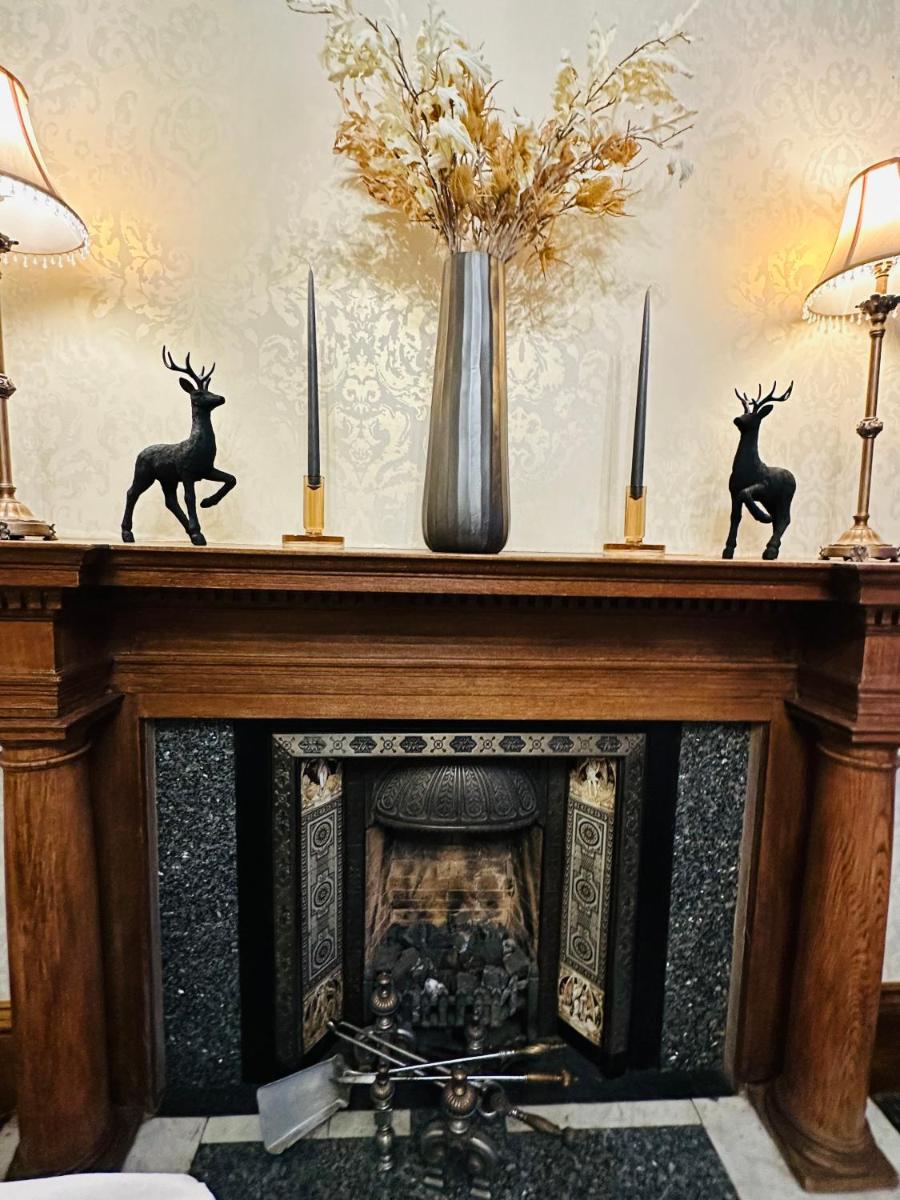 Abbotsford Guest House - main image