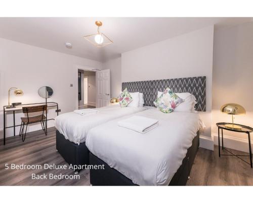 York Place Apartments by Destination Edinburgh - image 2