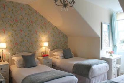 Sonas Guesthouse - image 11