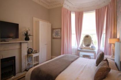 Sonas Guesthouse - image 15