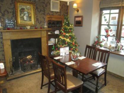 Laird And Dog Inn - image 2