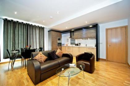 Staycity Aparthotels West End - image 11
