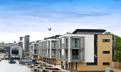 Staycity Aparthotels West End - image 3