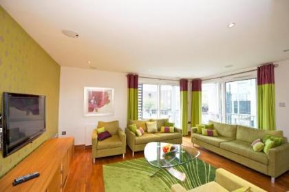 Staycity Aparthotels West End - image 8