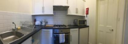 Menzies Apartments - image 20