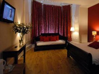 No.32 Hotel - image 20