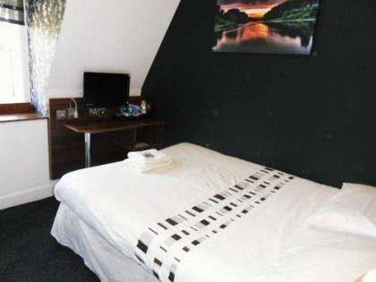 Blossom Guest House - image 10