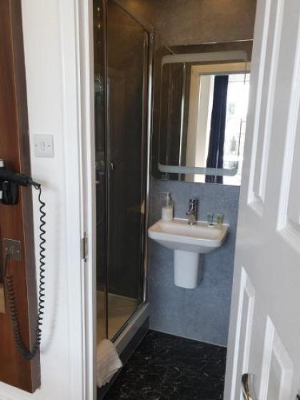 Blossom Guest House - image 4