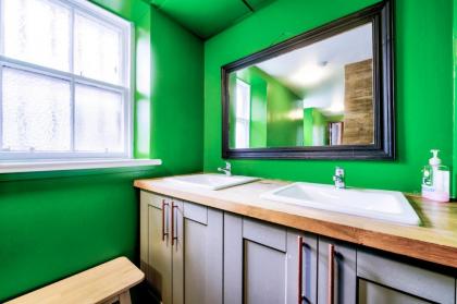 Haystack Hostel - image 10