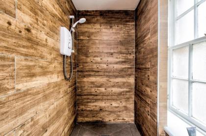 Haystack Hostel - image 4