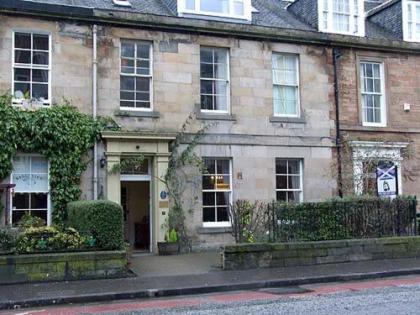 Ivy Braveheart Guest House - image 1
