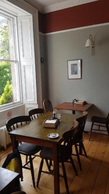 Ivy Braveheart Guest House - image 7