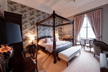 No. 11 Boutique Hotel - image 10