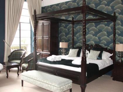 No. 11 Boutique Hotel - image 4