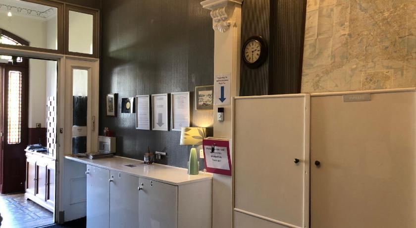 Auld Reekie Guest House - image 4