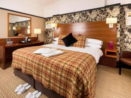 Mercure Edinburgh City - Princes Street Hotel - image 2